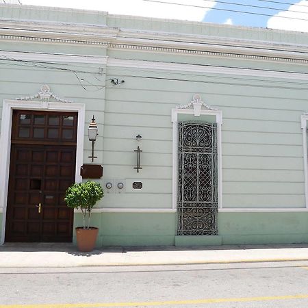 Hotel Decu Downtown à Mérida Extérieur photo