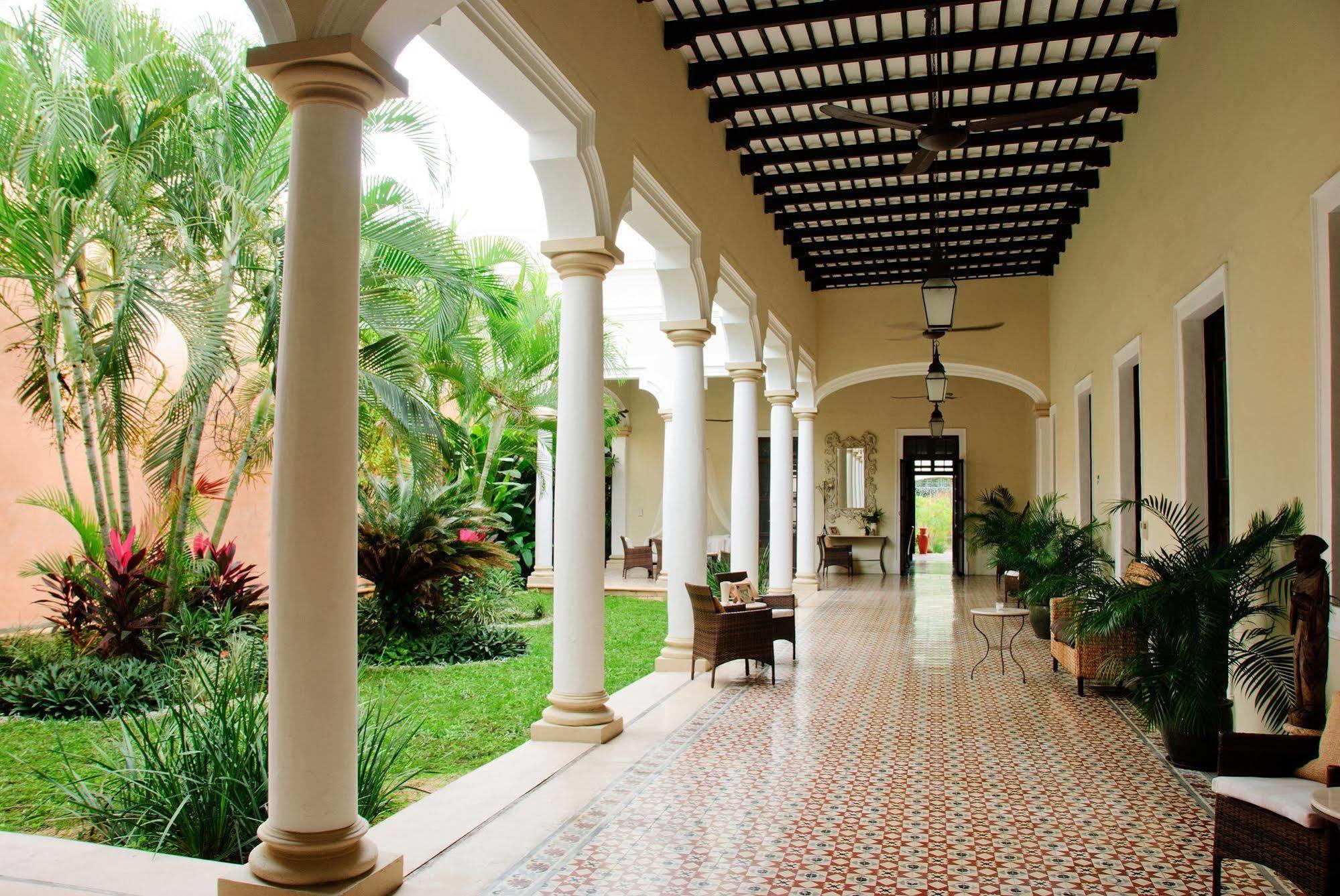Hotel Decu Downtown à Mérida Extérieur photo